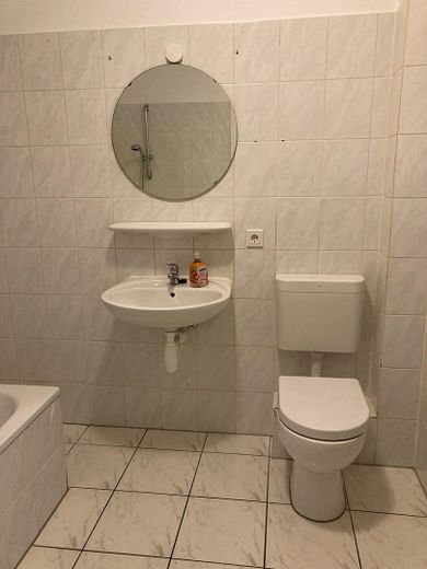 Großzügige 3-Zimmerwohnung in Aßlar – Bad