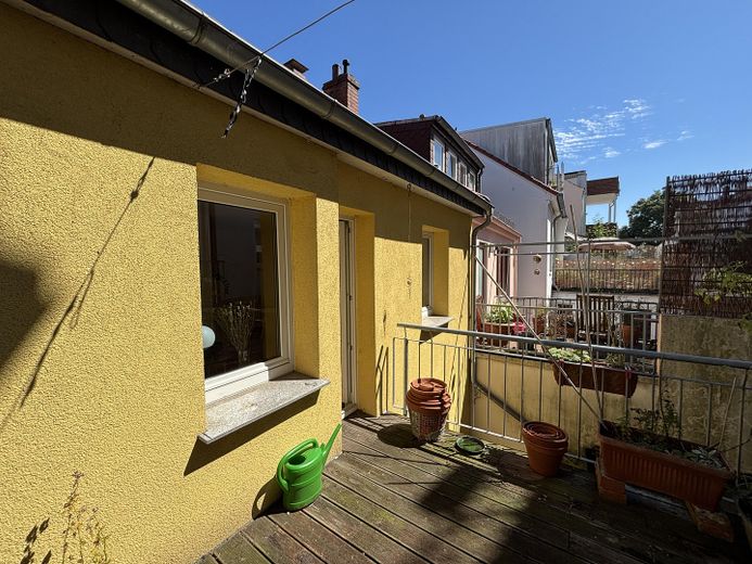 Mid-terrace house, side street in Fesenfeld, very good state of renovation, approx. 102.4 m², approx. €4,297/m² – Photo 16