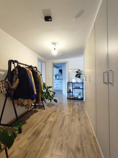 4 Zimmer in der Fußgängerzone von Bayreuth, inklusive Küche – Flur