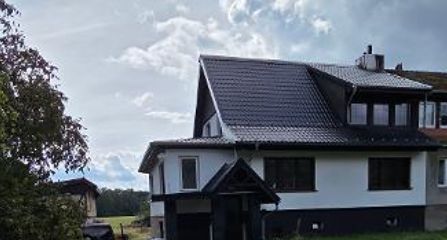 Doppelhaushälfte mit Nebengelass, bereits teilrenoviert