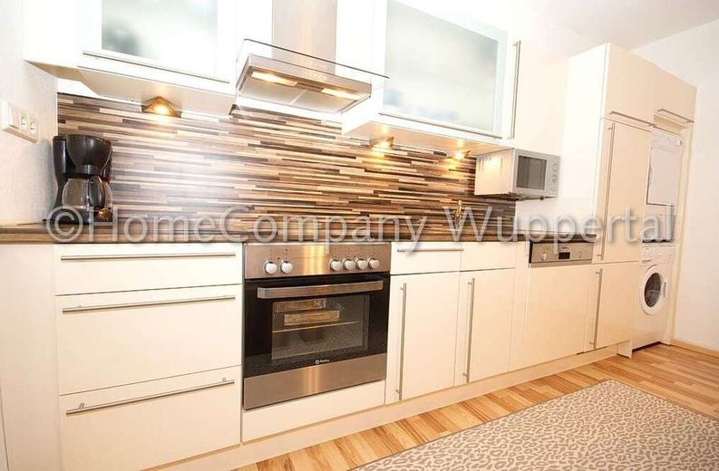 Modern, centrally located 2-room apartment with DSL – 8c28964668e4b0aaa47630b56135283ee779896b.jpg