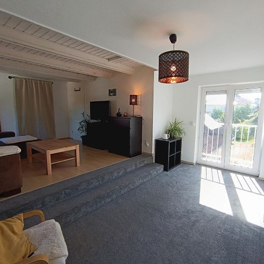 Top Lage! Modernisiertes Haus mit Einliegerwohnung, Garten & Mietpotenzial – Foto 9