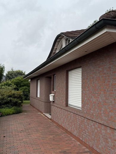 Migliore posizione alla periferia della città, una casa sorprendente, materiali pregiati incorporati – Foto 25