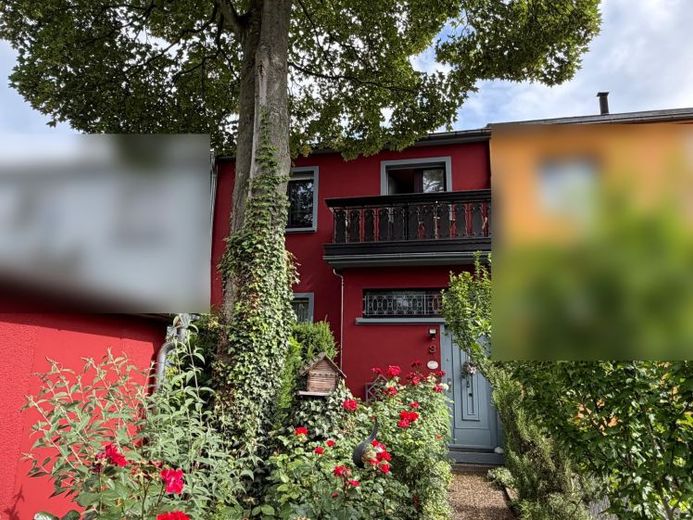 Top!! Casa a schiera con spazi versatili e garage – Foto 1