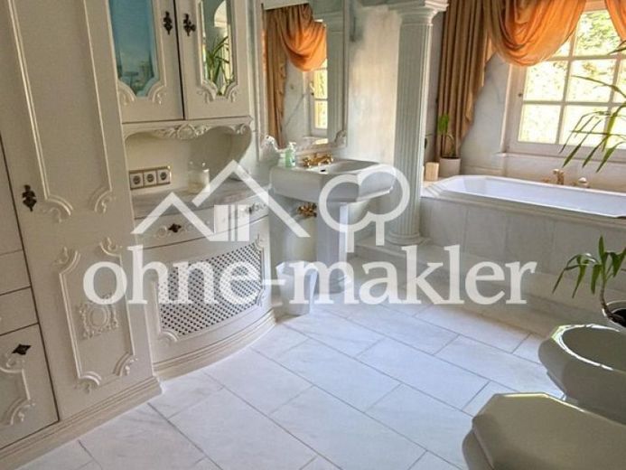 Exklusive Erdgeschossresidenz mit Haus-in-Haus Charakter – Foto 1