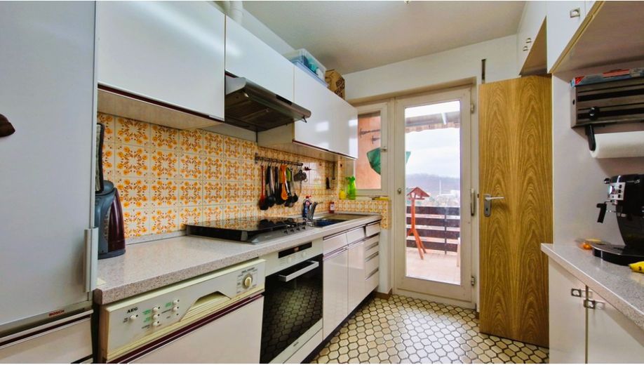 6-Zimmer-Wohnung in ruhiger Lage – Foto 3