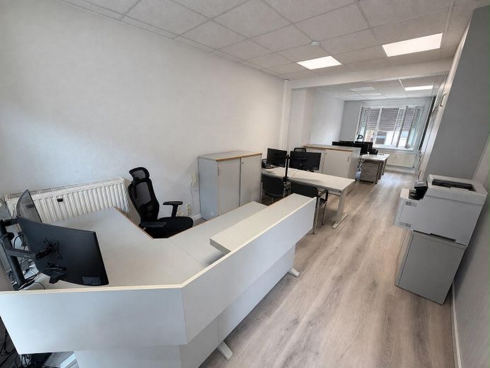 Gewerbeeinheit im Zentrum von MG-Rheindahlen – Büro
