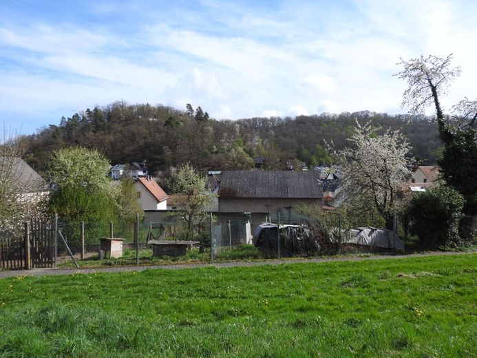 Mehrgenerationenwohnen sucht Dich/Euch – Blick von Süden 1
