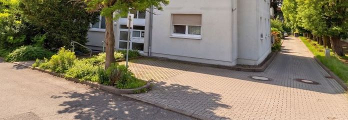 helle 4-Zimmer-Maisonettewhg. mit Balkon und Tiefgaragenstellplatz in westlicher Stadtlage***