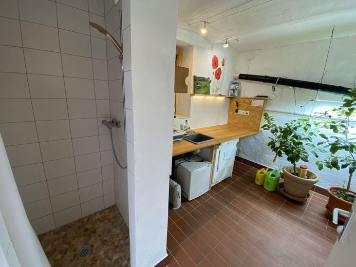 Dusche und Spüle der Camper