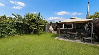 IL PROPRIO PARADISO IMMERSO NEL VERDE – 1786979651_51d317e.jpg