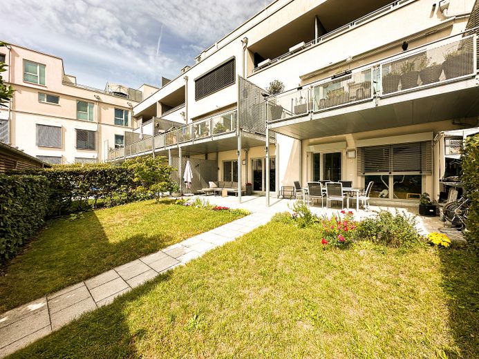 Garten & Terrasse Bild 3