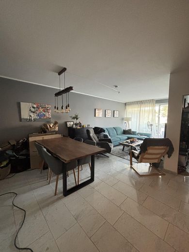 Helle 3-Zi Wohnung mit großzügigen Balkon – Wohnbereich