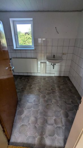 Frielendorf-OT, EFH + Scheune – Foto 12