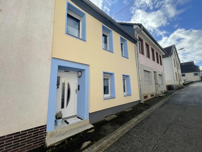 Außenansicht StraßenSeite_3