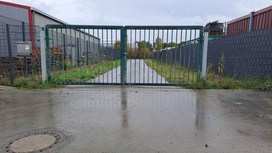 Freifläche / Stellfläche / Stellplatz / Grundstück / XXL Garagen zu vermieten – Foto 3
