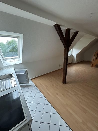Gemütliche Dachgeschosswohnung mit Schlafbereich auf zweiter Ebene – Foto 11
