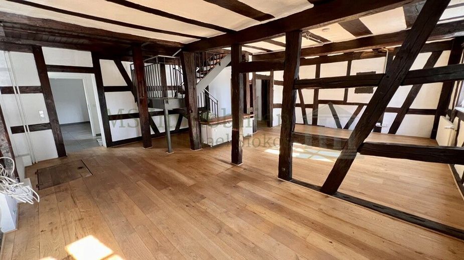 *** Denkmalgeschütztes EFH + Dreifamilienhaus im Herzen von Lampertheim *** – EFH EG Küche/Wohnbereich Ansicht 2