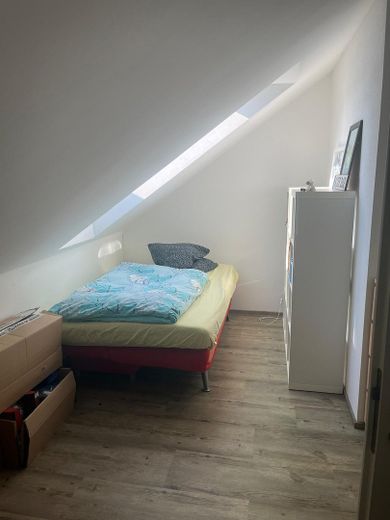 Maisonettewohnung in Amberg bei Buchloe – 1. Zimmer Süd 