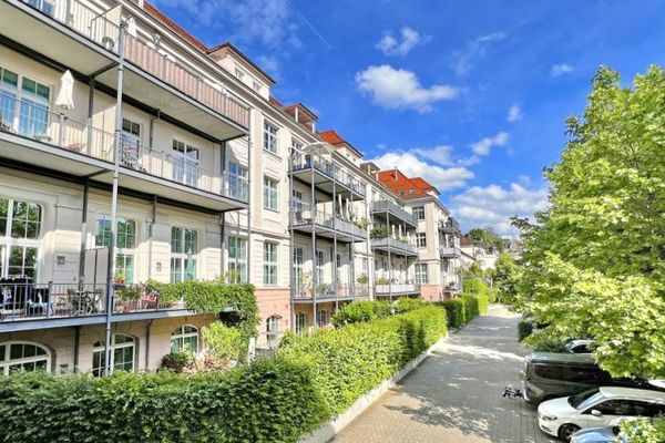 Inwestycja kapitałowa: długoterminowo wynajęty hotel-apartament w Batschari-Palais