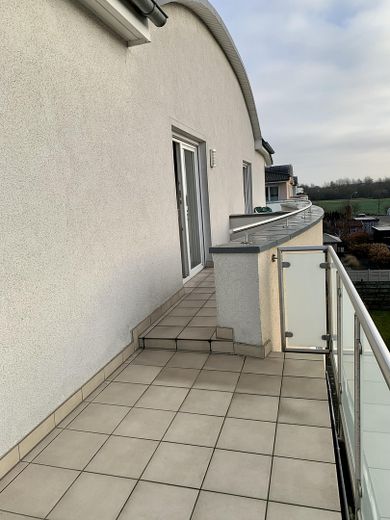 Terrasse umlaufend