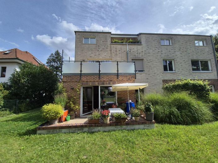 3-Zimmer-Whg. mit Terrasse in Dahlem – Anfragen NUR mit ausgefüllter Selbstauskunft" – Terassenansicht