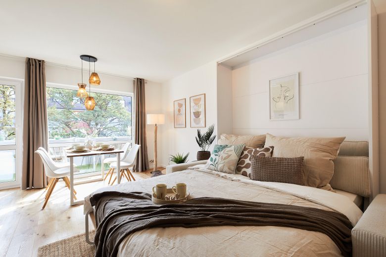 Top renoviertes und vollständig eingerichtetes Apartment in bester Schwabinger Lage - provisionsfrei – Schlafbereich