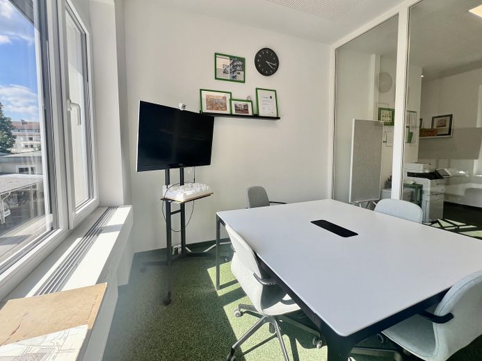 großer Besprechungsraum
