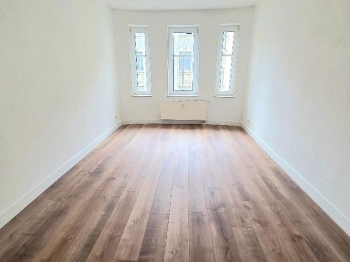 Neu renovierte kleine 3-Raum-Whg. – Foto 1