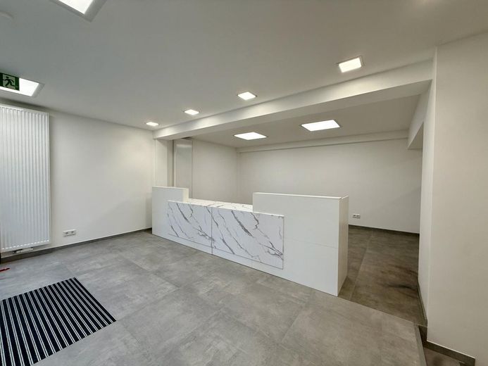 Erstbezug! Bezugsfertige Praxisflächen im Gesundheitszentrum Hamm B.-Hövel ab 120 qm - max. 750 qm – Eingang und Rezeption