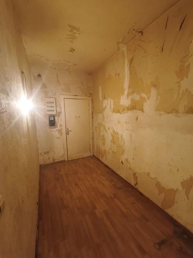 Charmante 2 Zimmer-Wohnung in unmittelbarer Nähe zum Tempelhofer Feld in Neukölln – Eingangsbereich
