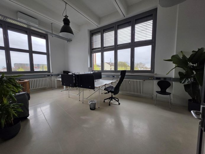 Büro 3-Konfi