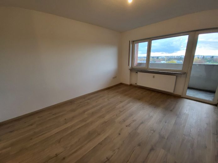 Mooi appartement met balkon in Nussloch – Wohnzimmer