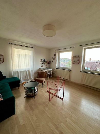 PROVISIONSFREI: Helle 1-Zimmer-Wohnung mit Panoramablick & Loggia in Stuttgart-Ost – Zdjęcie 2