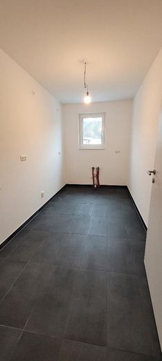 Küche (EBK vorhanden)