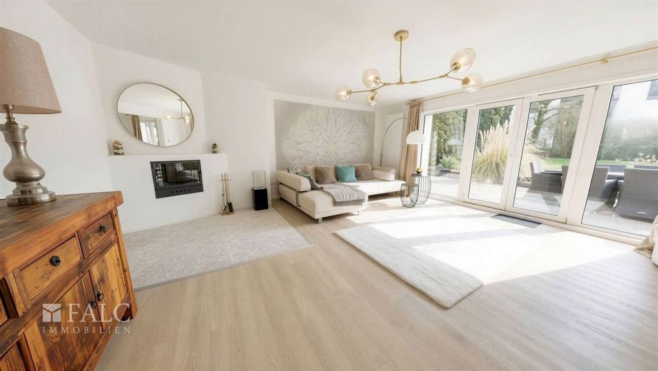 ABSOLUTES TOP-ANGEBOT - Ein Zuhause, das Sie vom ersten Moment an lieben werden! – Wohnzimmer