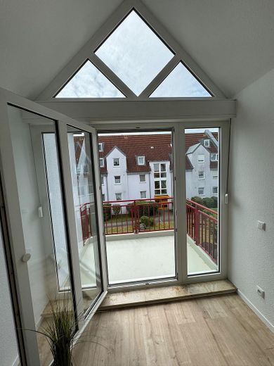 Schöne 2-Zimmer Wohnung in begehrter Lage von Fürth-Burgfarrnbach – फोटो 2