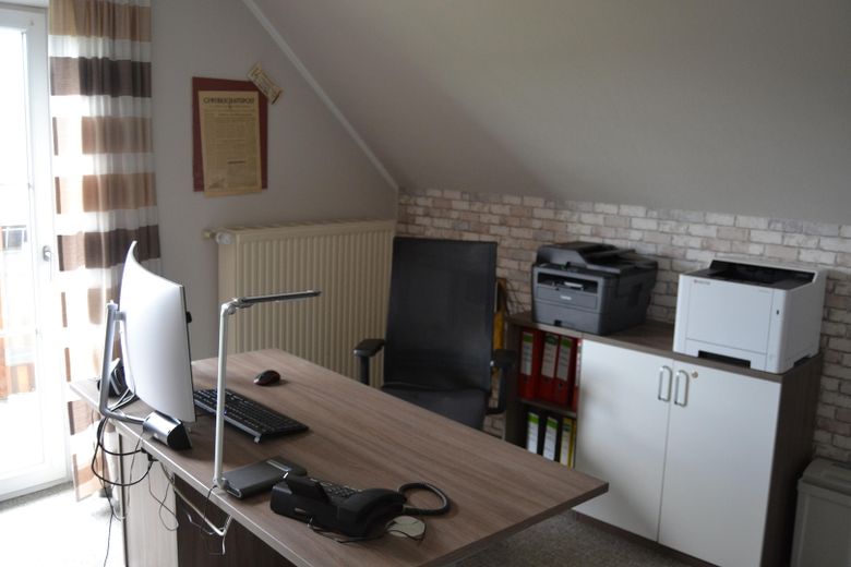 Komfortables Einfamilienhaus mit gepflegtem Garten in ruhiger, unverbaubarer Lage – Zimmer I OG