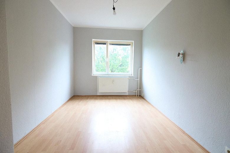 Piso de 3 habitaciones con balcón en buena ubicación, Berlín Norte-Charlottenburg, directamente del propietario – Zimmer 3