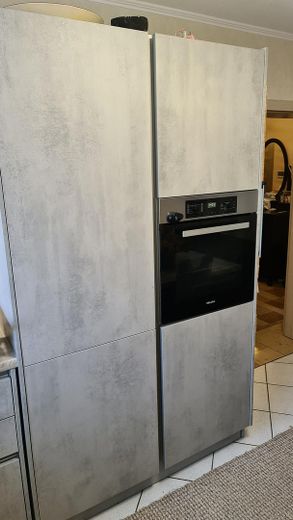 5-Zimmer-EG Wohnung mit Garten, Outdoor-Küche, Doppel Garage & Stellplatz – Wohnen wie im Haus – Küche