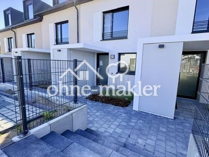 ERSTBEZUG 145qm Familienfreundliche Neubauhaus mit 2 Stellplätzen nähe U2 Röthenbach – Foto 1