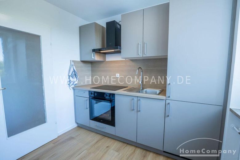 Neu möblierte 3-Zimmer-Wohnung mit Balkon in Obersendling – ace44a3c4ad9277d71ad07d853d3c6d4e3678ac0.jpg