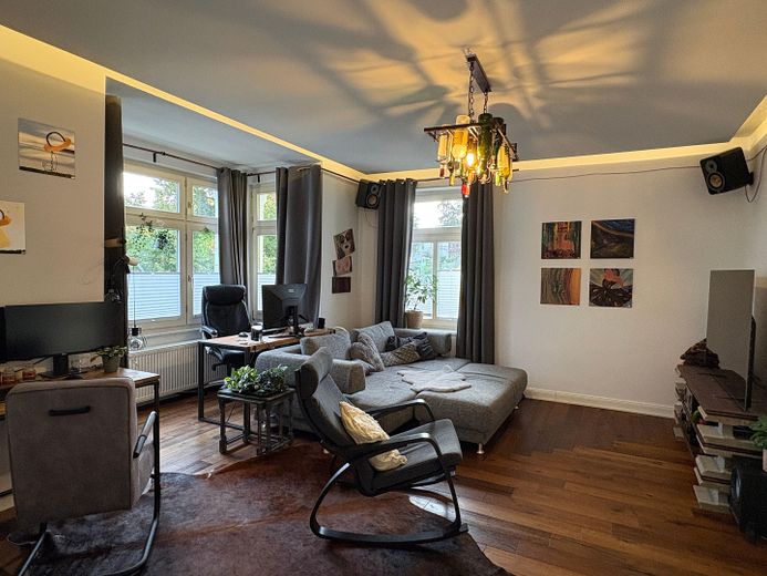 Stijlvol gerenoveerd appartement in een oud gebouw met balkon op het zuidwesten (provisievrij) – Foto 2