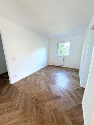 Po prostu się wprowadź – wyremontowane 4-pokojowe mieszkanie z balkonem od strony zachodniej – Essen