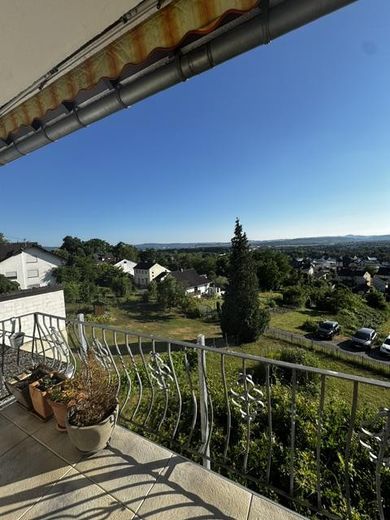 Modernes und stilvolles Wohnen in Bendorf: Helle 2,5-Zimmer-Erdgeschosswohnung – Balkon mit Süd-Aussicht 