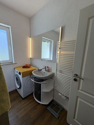 Etelskirchen einzigartiges saniertes Mehrfamilienhaus für 5 Einheiten – Doppelhaus 3-R 100qm Höchstadt Aischf 010