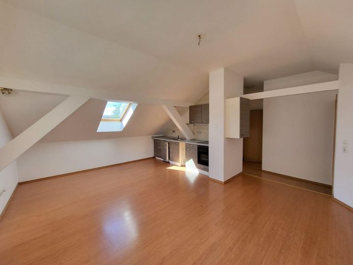 Suerte en Allgäu: elegante casa unifamiliar en ubicación tranquila con taller incluido – DG