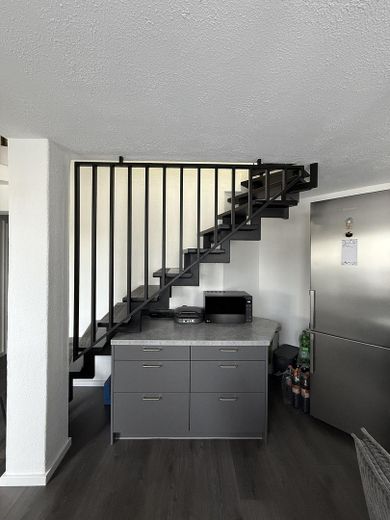 Abitare con carattere – moderna maisonette con un’architettura del tetto impressionante, giardino e piscina – Foto 6