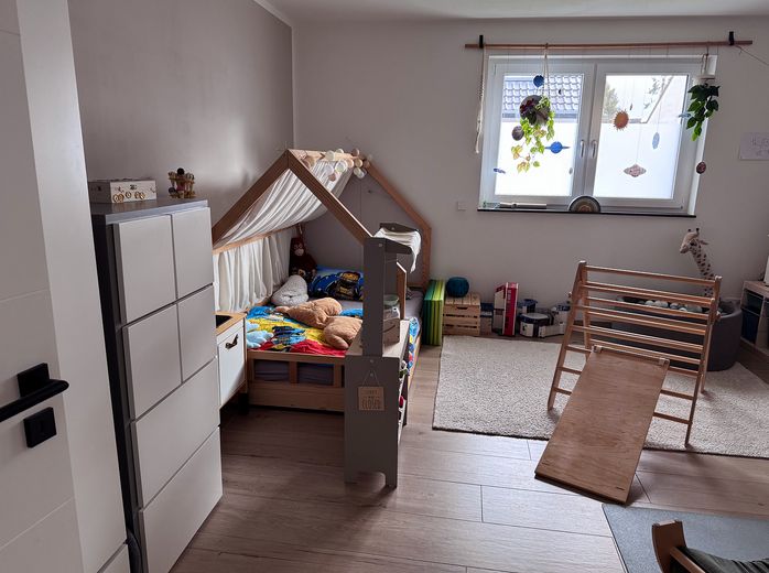 Vertragsfreie 4-Zimmer-Neubauwohnung mit TG-Stellplatz und großem Balkon in ruhiger Lage – Foto 7