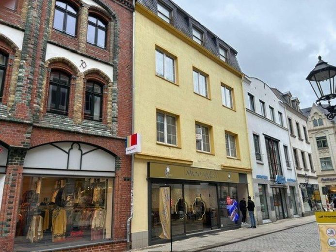 Gewerbe + Wohnen in 1A-Lage! Direkt neben Zwickau Arcaden! Mit Dachterrasse – Foto 1